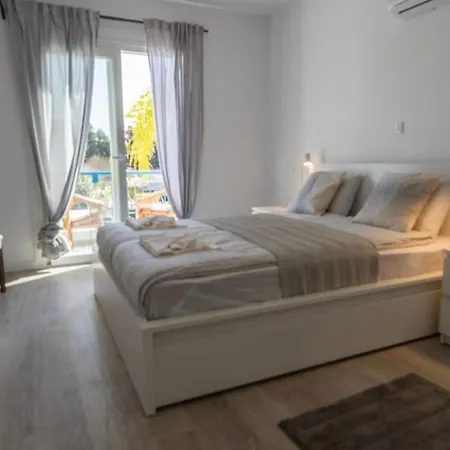 Holiday Cosy בית נופש